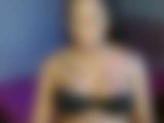 Live-camshow met Val - Pregnant op Camsoda