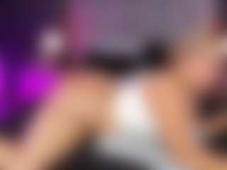 Live cam show with ATINXNAUGTHY - Red Hair MILF on UwU Esports