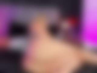 Live cam show with ATINXNAUGTHY - Middle Aged on Fapmatic.com