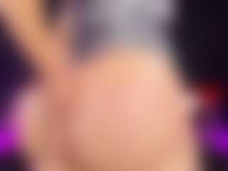 Live cam show with ATINXNAUGTHY - Average on Camsoda