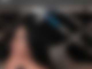 Live cam show with Alejandra - Colombia MILF on TottyGirls