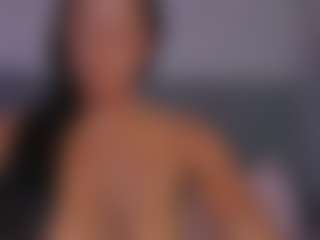 aprilebony's Live Sex Cam Show