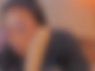 Live cam show with aprilebony - Fuck on CamClone