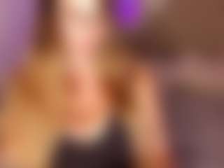 Live cam show with kennasavage - Grey Eyes on Dolls Live