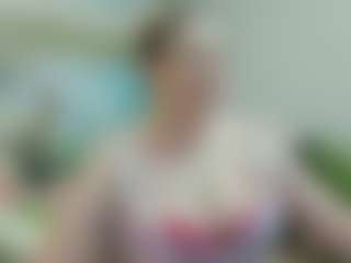 Live cam show with joyfuluntamed - Legs on Soda Cam