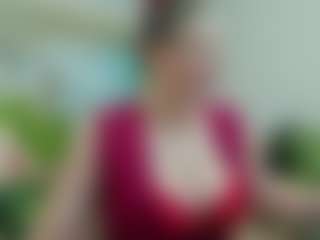 joyfuluntamed MILF webcam performer live streaming
