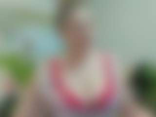 joyfuluntamed MILF webcam performer live streaming