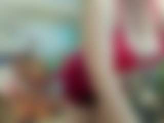 Live cam show with joyfuluntamed - Legs on Camsoda