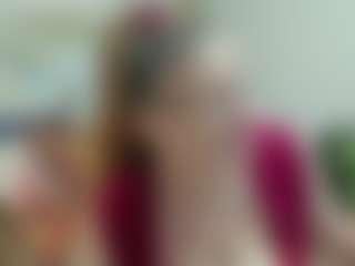 joyfuluntamed MILF webcam performer live streaming