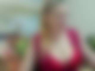Live cam show with joyfuluntamed - Mature on instabang