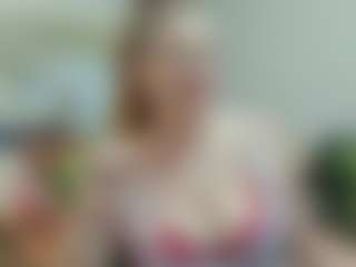 Live cam show with joyfuluntamed - Show on sexylivex.com