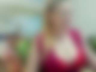 Live cam show with joyfuluntamed - Show on xfollow cams
