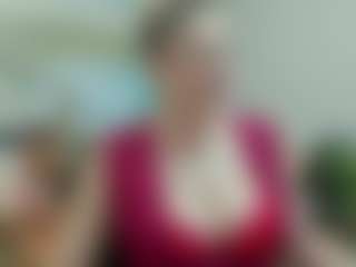 Live cam show with joyfuluntamed - Mature on UwU Esports