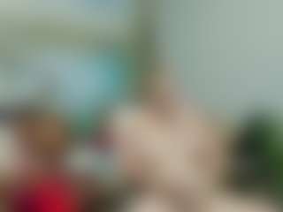 joyfuluntamed MILF webcam performer live streaming