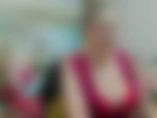 joyfuluntamed MILF webcam performer live streaming
