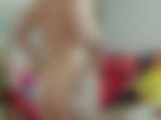 joyfuluntamed MILF webcam performer live streaming