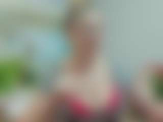 Live cam show with joyfuluntamed - Tease Mature on Camsoda