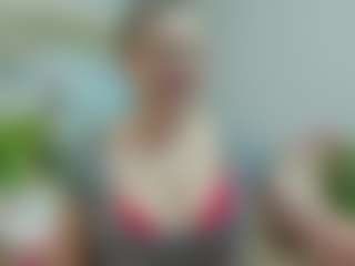 Live cam show with joyfuluntamed - Middle Aged on Camsoda