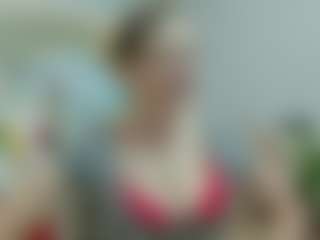 Live cam show with joyfuluntamed - Brown Hair MILF on xDating