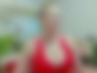 Live cam show with joyfuluntamed - Brown Hair MILF on Camsoda