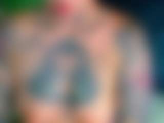 Live cam show with amyhouse - Young Adult on Instabang