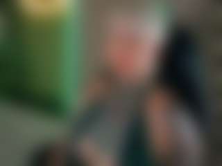 amyhouse's Live Sex Cam Show