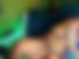 Live cam show with amyhouse - Spy Mature on Camsoda