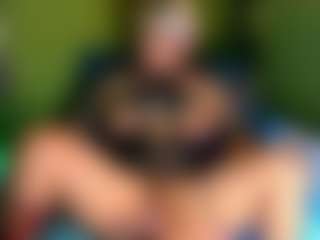 Spettacolo in cam dal vivo con amyhouse - Machine su Camsoda