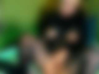 amyhouse's Live Sex Cam Show