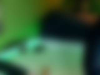 amyhouse's Live Sex Cam Show