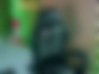 amyhouse MILF webcam performer live streaming