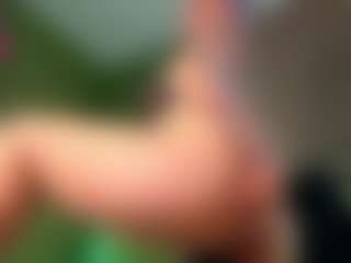 Live cam show with amyhouse - Bdsm MILF on googirlz