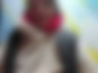 Live cam show with carollsweet - Glasses on friskycurves.com