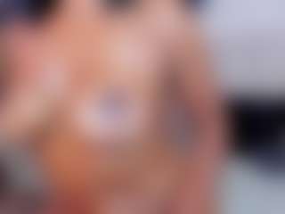 Live cam show with Claire Miller - Teen (18+) on Pornisteam.com