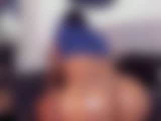 Live cam show with Claire Miller - Big Nipples on Mixed Magazine Live