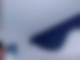 Live cam show with Claire Miller - Public MILF on LiveSexCams6
