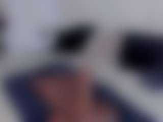 Live cam show with Claire Miller - Athletic BBW on ObeyMaria