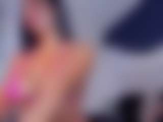Live cam show with Claire Miller - Interactivetoy on Camsoda