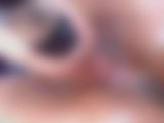 Live cam show with emielyn82 - Play on fuck-show.com