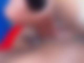 Live cam show with emielyn82 - Dom on Gym Cam Girls