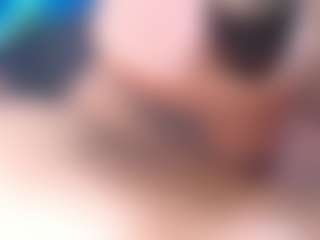 Live cam show with emielyn82 - Creamy on Camsoda