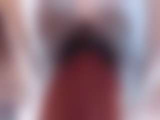 Live cam show with emielyn82 - Play on Camiplay Live