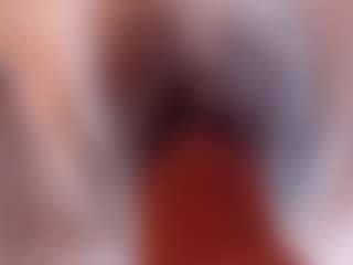 Live cam show with emielyn82 - Dom on Soda Cam