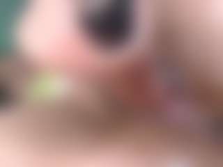 Live cam show with emielyn82 - Mature on Big Tits