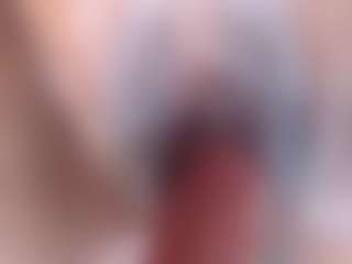 Live cam show with emielyn82 - Creamy on Free Soda