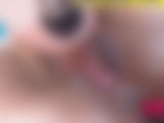 emielyn82's Live Sex Cam Show