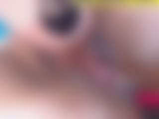Live cam show with emielyn82 - Creamy on SquirtSoMuch