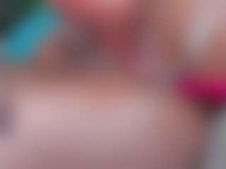 Live cam show with emielyn82 - Play on x69.live