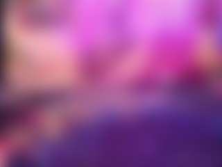 Live cam show with babyzelda - Gamer Big Tits on livesuperchat.net