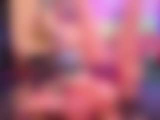 Live cam show with babyzelda - Chubby on nudelive.tv